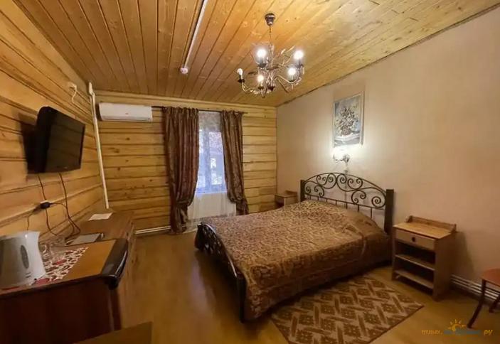 Номер в коттедже с верандой