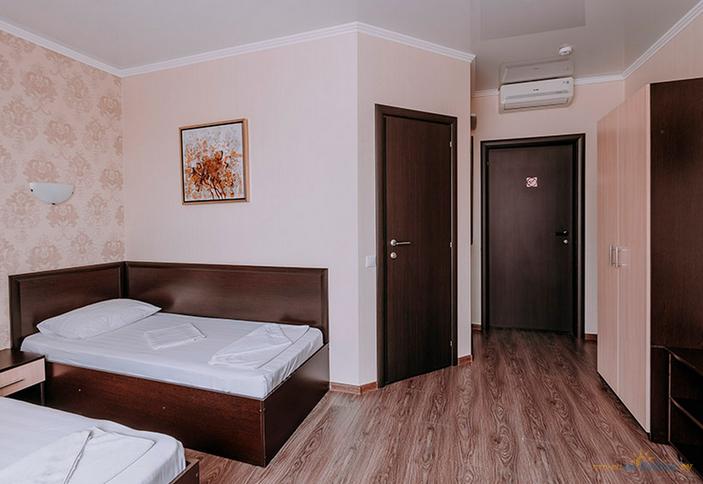 Стандарт двухместный (вид во двор)