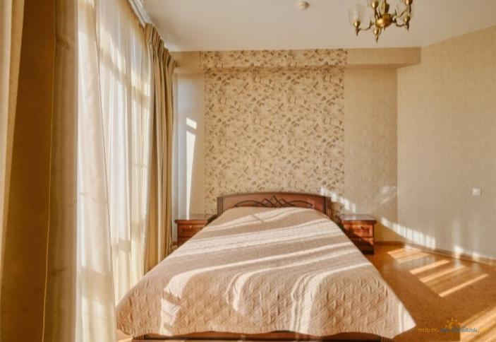 Люкс 4-местный 2-комнатный без балкона