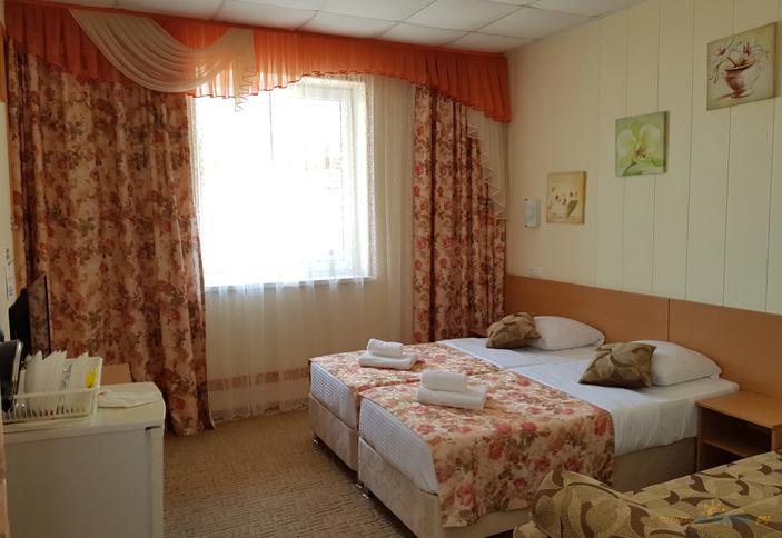 Люкс двухместный с отдельным балконом, Корпус 2 (№211)