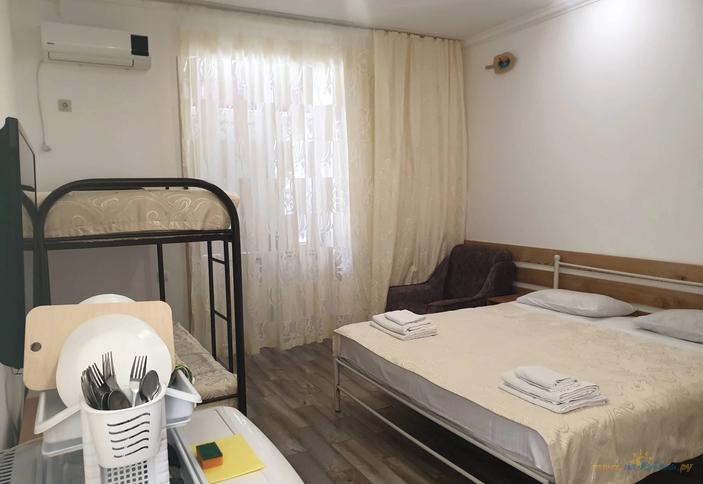 Люкс четырехместный с верандой, Корпус 1 (№101)