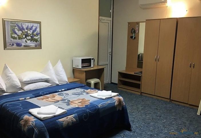 Семейный с балконом