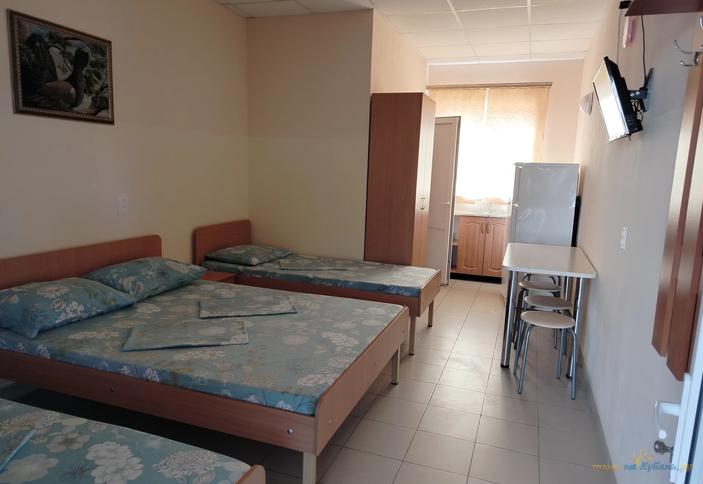 Четырехместный