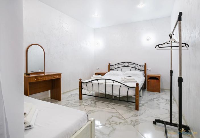 Трехместный Эконом