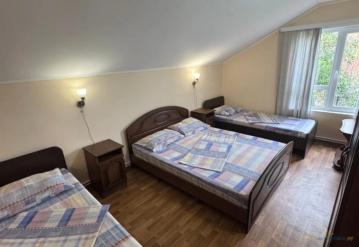 Четырехместный эконом