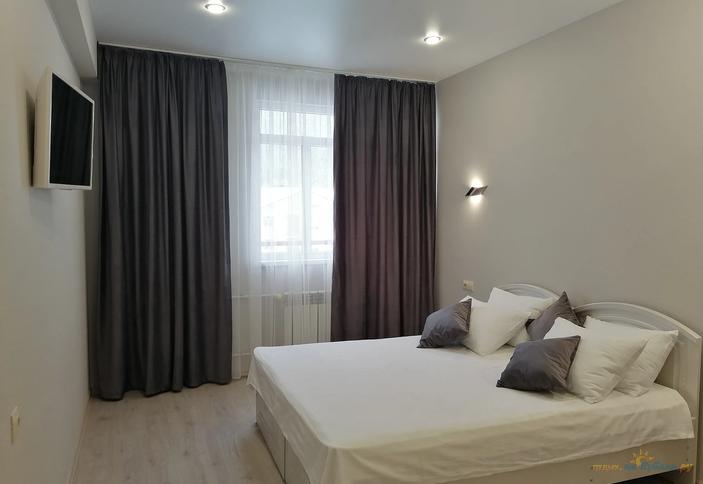 Однокомнатная квартира с видом на горы