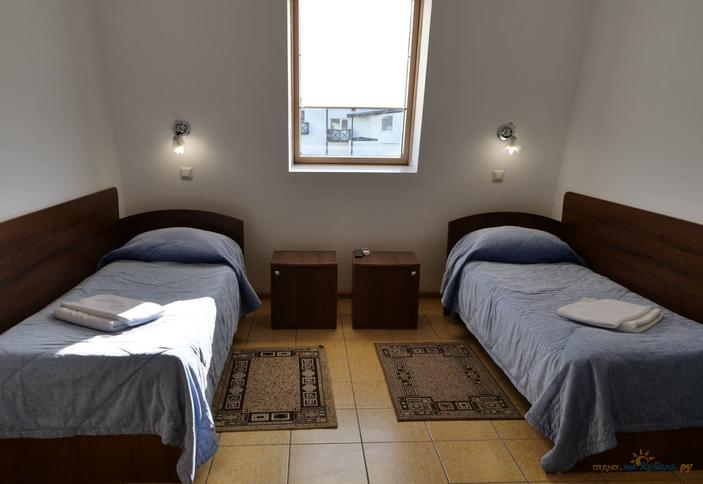 Двухместный стандарт TWIN, Казачий берег-1