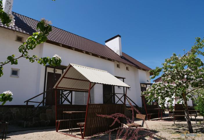 Таунхаус трехместный двухуровневый, Казачий берег-1