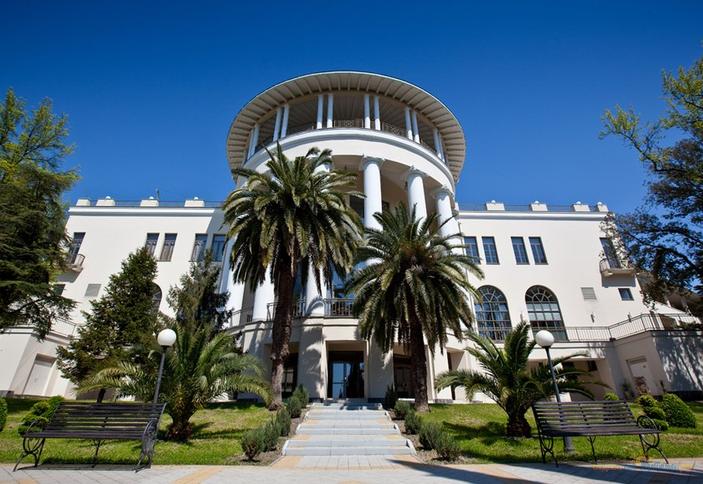 GRAND HOTEL & SPA RODINA (Гранд отель и СПА Родина)