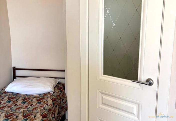 Трехместный однокомнатный