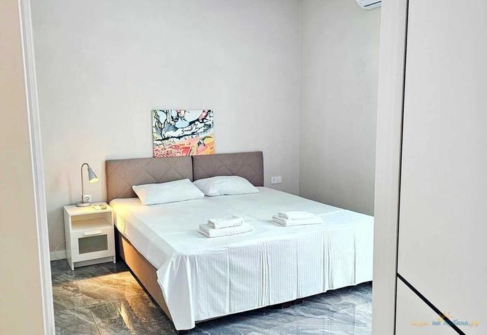 Двухкомнатный люкс, вместимость до 7 человек