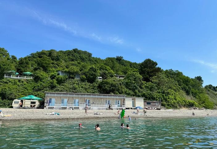 Пляжный кемпинг 