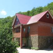 фото Гостевой дом На опушке леса, Бетта (Геленджик)