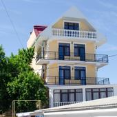 фото Гостевой дом У тещи 2, Феодосия (Крым)