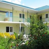 фото Гостиница Солнечная, Новомихайловский (Туапсе)