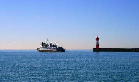 Катамаран Дагомыс отправился на экскурсию.