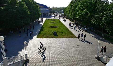 Парк им. 30-летия Победы.