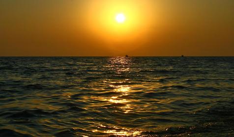 Закат на море.