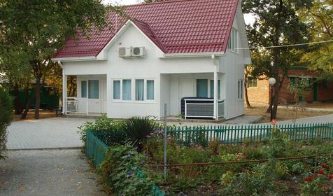 Домик для проживания база отдыха Взлёт