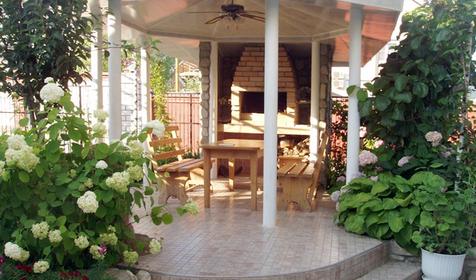 Территория мини-гостиницы Райский уголок, Туапсинский район, с. Агой