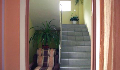 Лестничная площадка гостиницы Изумруд, Туапсинский район, п. Джубга