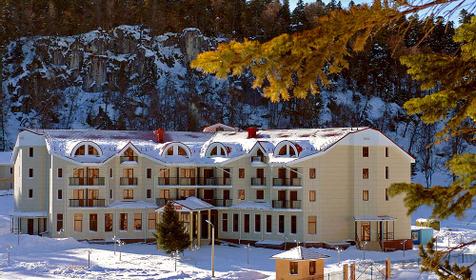Туристический комплекс Азиш-Тау, Апшеронский район, плато Лаго-Наки