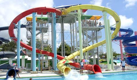 Горки в водно-развлекательном комплексе Бегемот, г. Геленджик