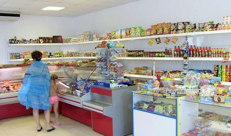 Продуктовый магазин на территории гостиницы Каурма, г. Анапа, п. Джемете.