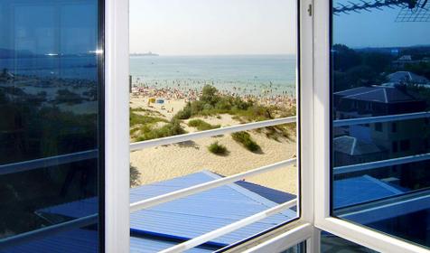 Вид из окна гостиницы Каурма, г. Анапа, п. Джемете