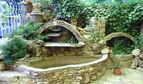 Внутренний двор оздоровительного комплекса семейного и детского отдыха Спутник-Юг, г. Анапа