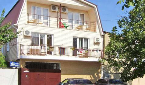 Фасад гостевого дома Визит, г. Анапа