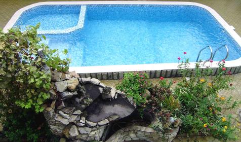 Открытый бассейн с подогревом на территории отеля Песчаный берег, г. Анапа, п. Джемете