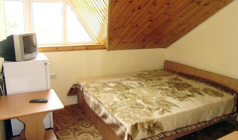 Двухместный мансардный номер в отеле Песчаный берег, г. Анапа, п. Джемете