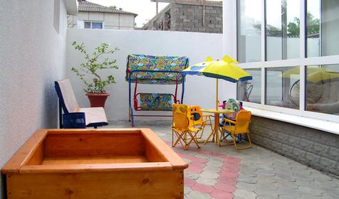 Детская площадка частной гостиницы Априори, г. Анапа, п. Витязево