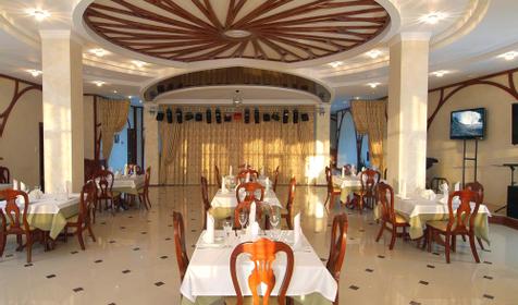 Ресторан Восьмое небо, 2 зал, отель Платан Южный, г. Краснодар