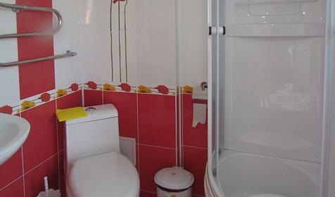 Санузел номера Люкс гостевого дома Де Люкс, г. Анапа