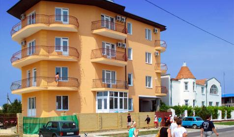 Фасад гостевого дома Ксенофонт-Мария, г. Анапа, п. Витязево