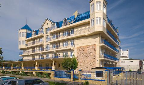 Фасад гостиницы Мирабель, г. Анапа