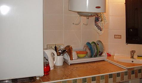 Кухня трехместного номера гнездышко мини-гостиницы Райский уголок, Туапсинский район, с. Агой