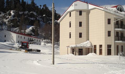 Туристический комплекс Азиш-Тау, Апшеронский район, плато Лаго-Наки