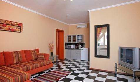 Двухкомнатный номер люкс, Гостевой дом На Херсонской, г. Геленджик