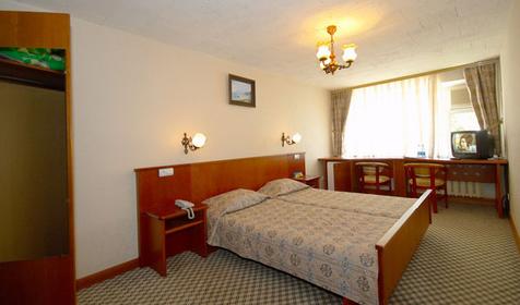 Двухместный номер первой категории, пансионат с лечением Урал, г. Анапа