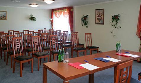 Конференц-зал, отель Генрих, г. Сочи, Лазаревский район, п. Дагомыс