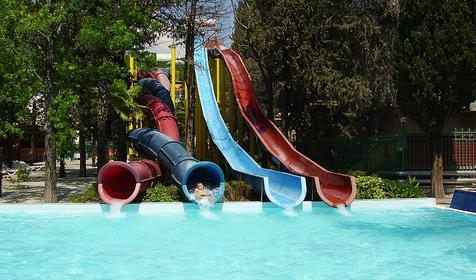 Территория аквапарка развлекательного центра Морская звезда, г. Сочи, п. Лазаревское