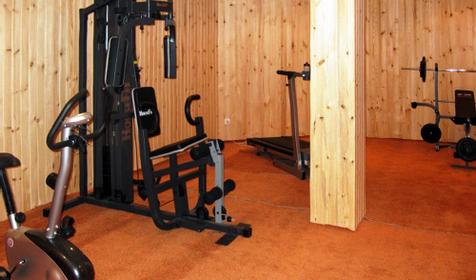 Тренажерный зал гостевого дома Бегущая по волнам, г. Сочи, Лазаревский район, п. Лоо