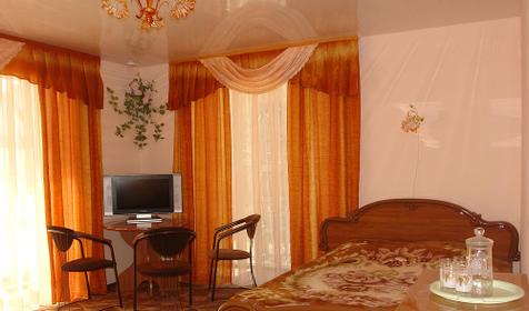 Номер люкс гостиного двора БРИЗ, г. Ейск