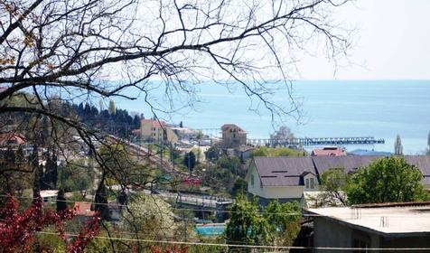 Вид с балкона частного дома Альмира, г. Сочи, Лазаревский район, п. Лоо