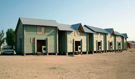 Номера люкс – тип 1, фасад, база активного отдыха Серфприют, Ейский район, ст. Должанская, Коса Долгая