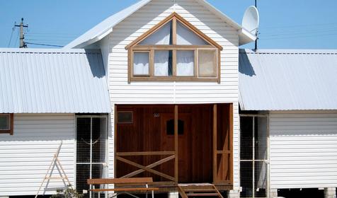 Номера полулюкс, фасад, база активного отдыха Серфприют, Ейский район, ст. Должанская, Коса Долгая