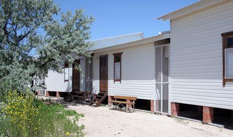 Двухместные номера стандарт, фасад, база активного отдыха Серфприют, Ейский район, ст. Должанская, Коса Долгая